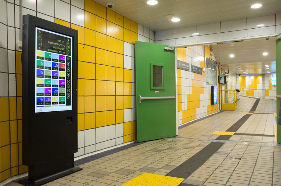 Czech Metro Information Screen